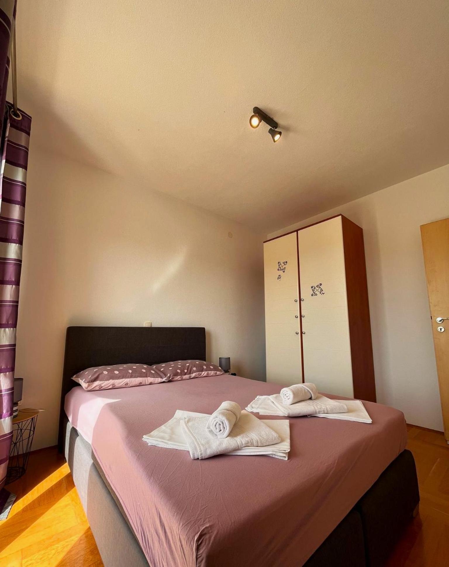 Andrea Apartments Trogir Eksteriør bilde